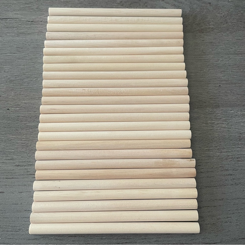 Set of 25 6in Natural Wooden Dowels
